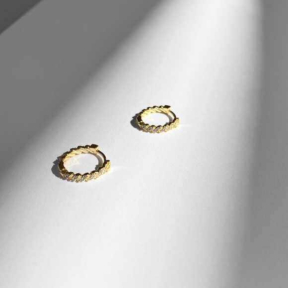 Gold Studded Hoop earrings - Picture 3 of 3